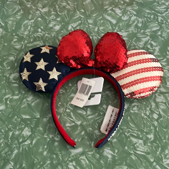 NWT Disney Ear Headband American Flag - Picture 1 of 3